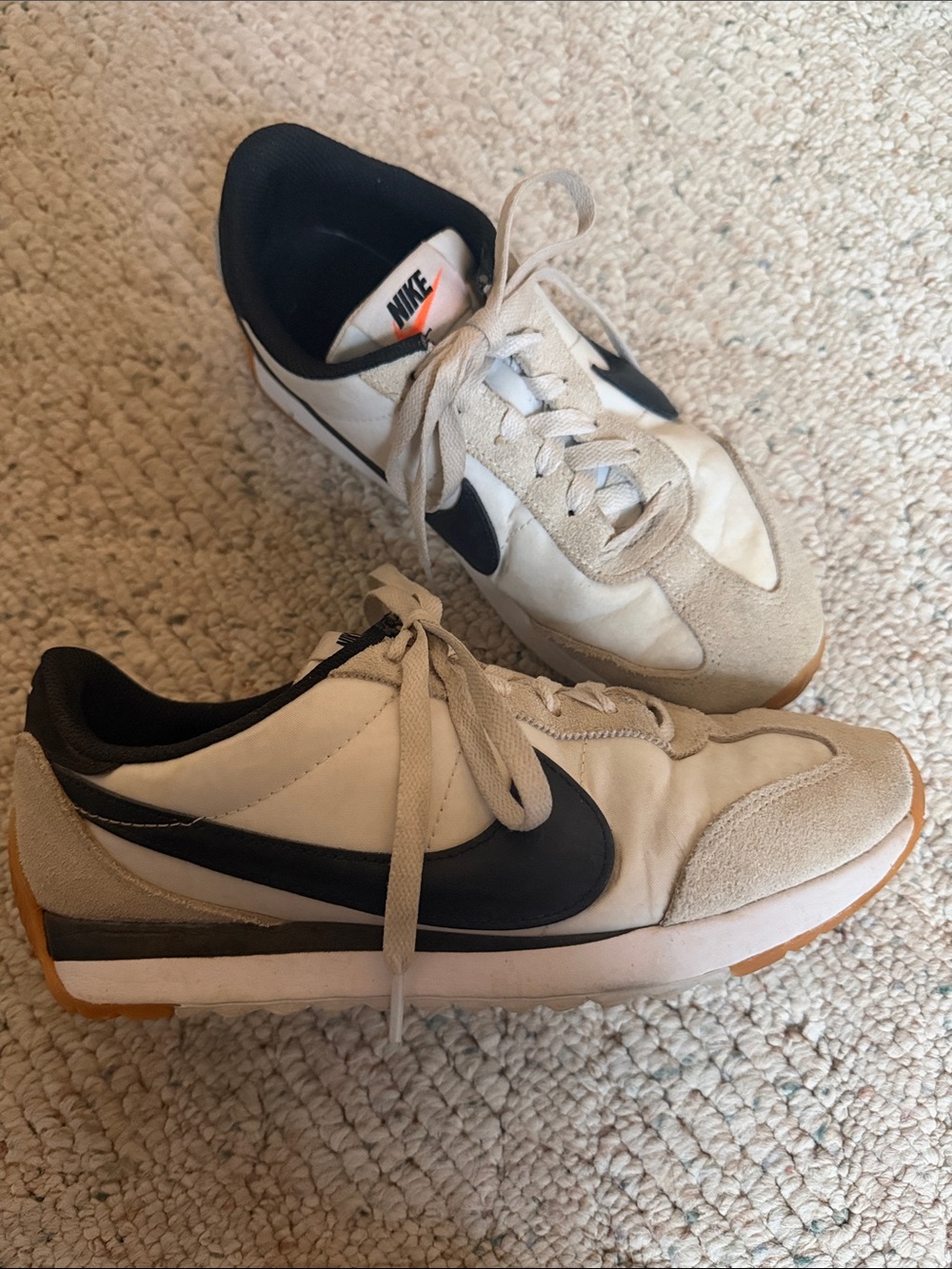 Nike Women’s and Black Retro Runner Sneakers